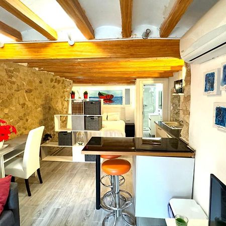 Apartamento Loft De Piedra En Centro Historico - Casco Antiguo Alicante Exterior foto